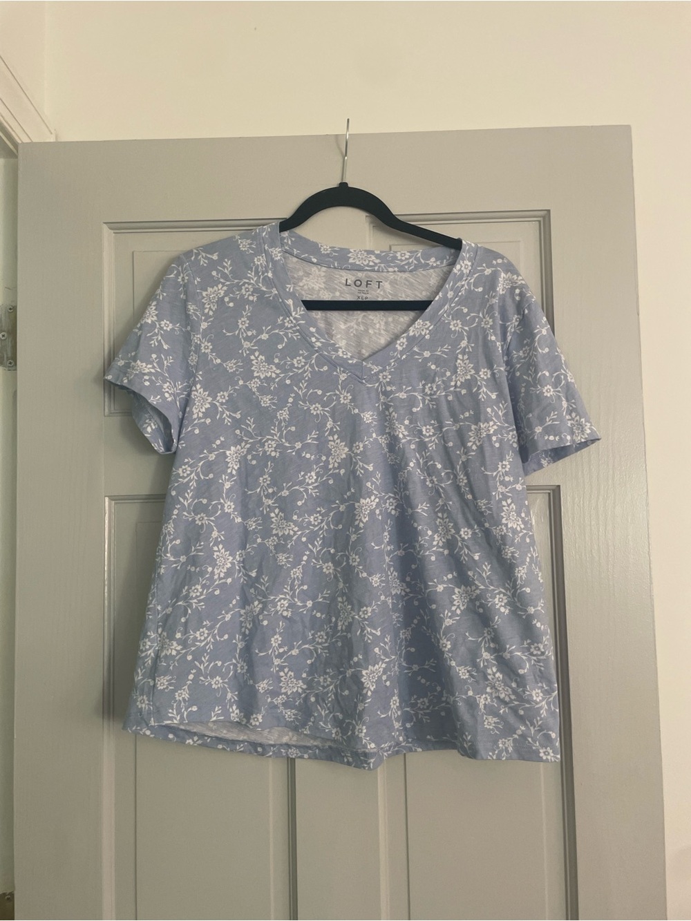 LOFT Light Blue Floral V-Neck Short Sleeve Tee